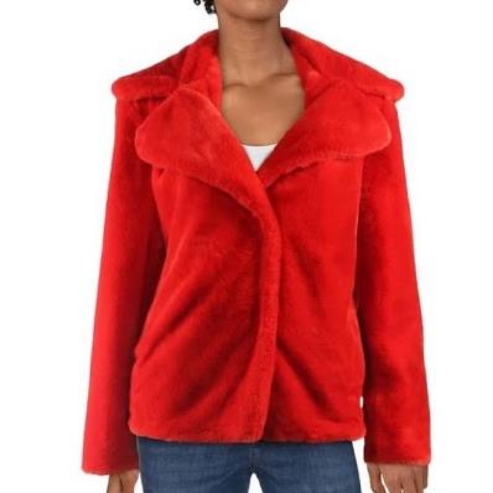 NWT Kensie Red Faux Fur Jacket Holiday Valentine Coat Small